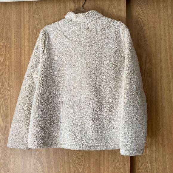 Half Zip Up Fleece Sweater - Picture 4 of 4